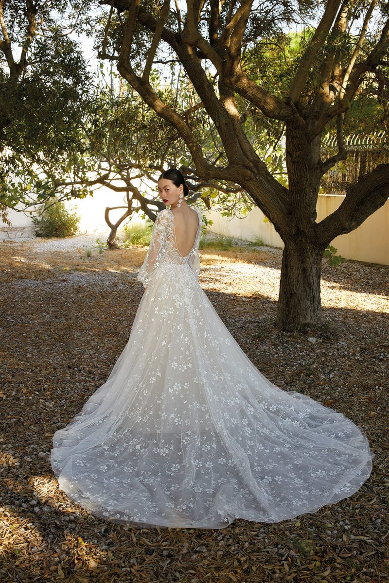 Wedding Dress D200160